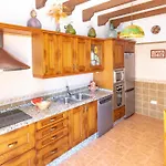 Cubo's Ana Valtocado Villa Alhaurín el Grande