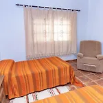 Cubo's Ana Valtocado Villa Alhaurín el Grande