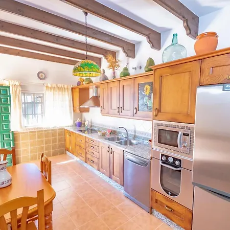 Villa Cubo's Ana Valtocado Alhaurín el Grande